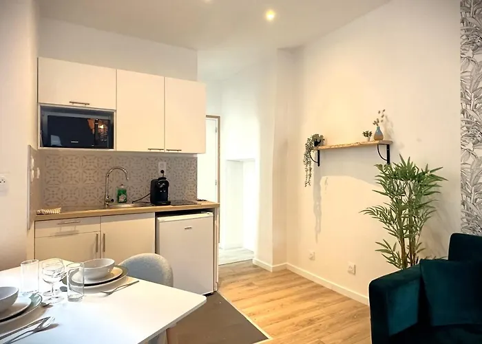 Le Brillant-charmant Proche Gare *